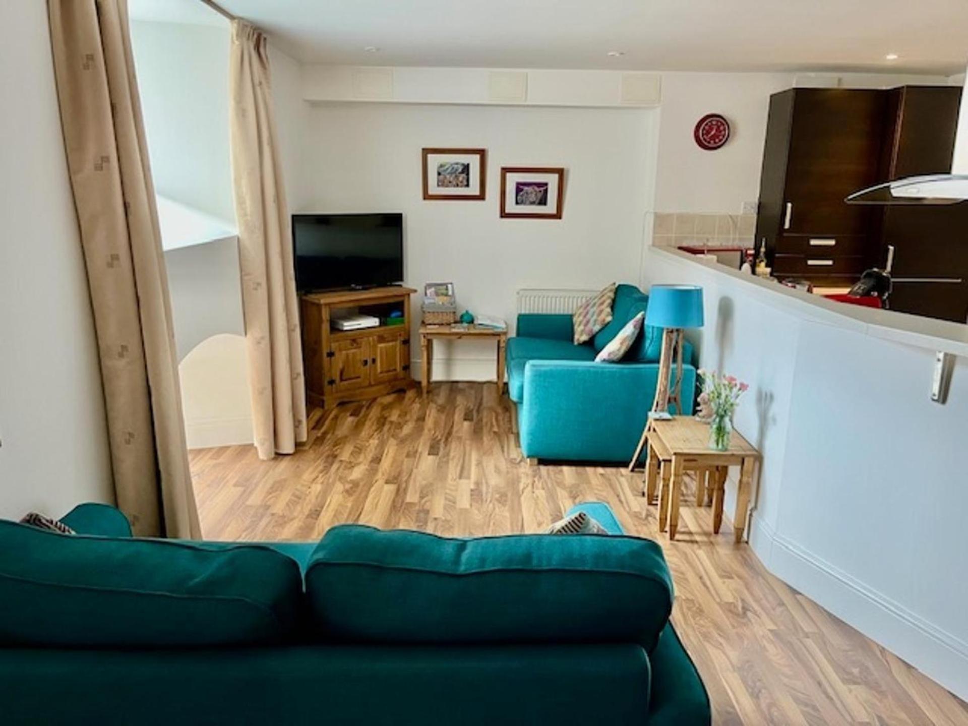 Stunning Spacious Apartment On River Ness Ίνβερνες Εξωτερικό φωτογραφία